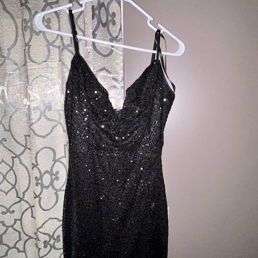 Elegant Black Sequin Dress